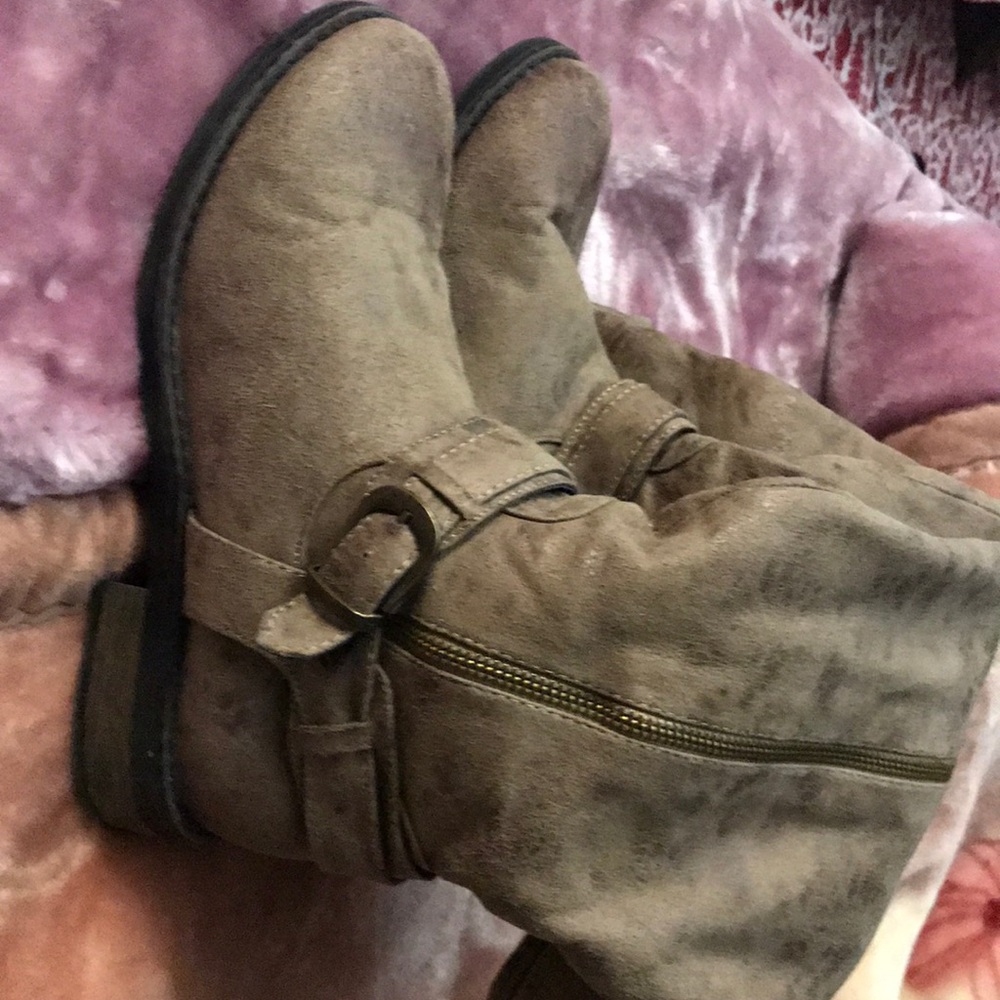 Boots
